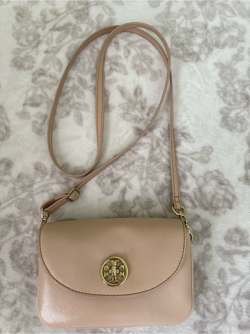 Tory Burch Robinson Saffiano Leather Small Crossbody Bag